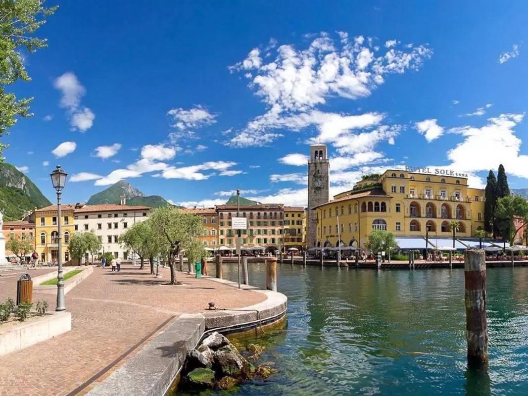 La Brezza Del Lago Riva del Garda Luaran gambar